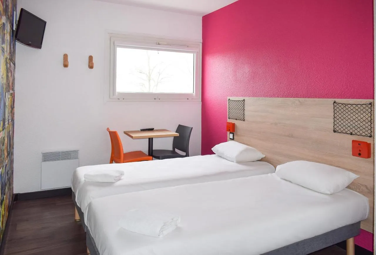hotelF1 Toulon Est La Valette Rénové Hotel